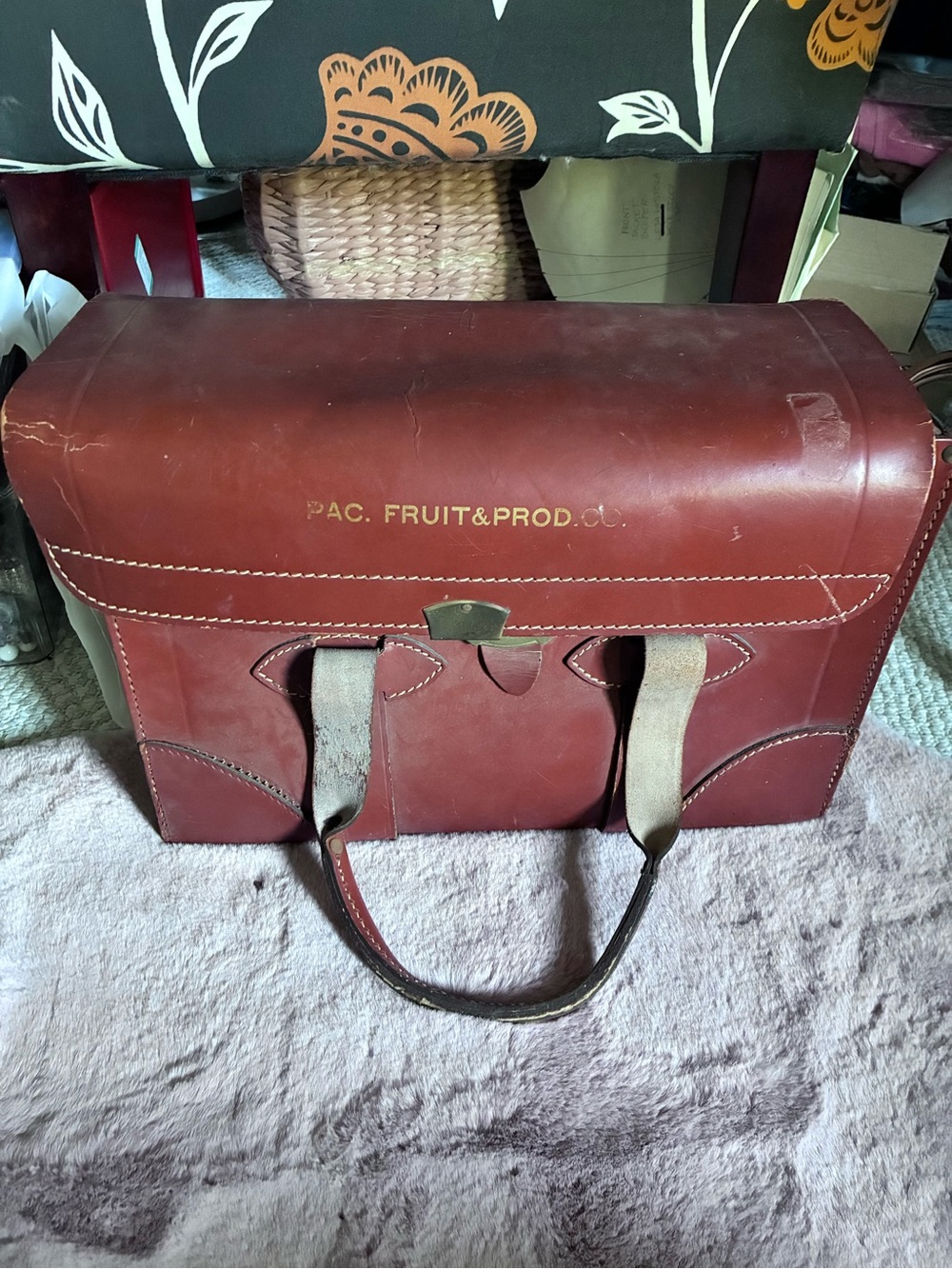 Vintage leather satchel or briefcase bag